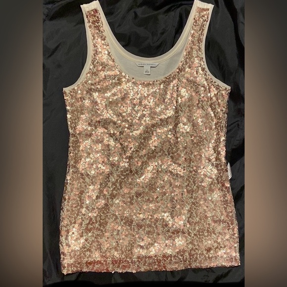 NWOT 2 layer 100% cotton tank with copper & silver sequins on mesh overlay. - Picture 8 of 11